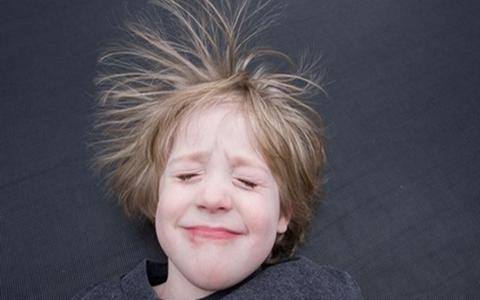 穿衣服有静电怎么处理_http://www.kushangpin.com_服装百科_第1张